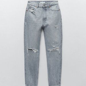 NWT Washed Effect Mom Fit Jeans w/ Ripped Details